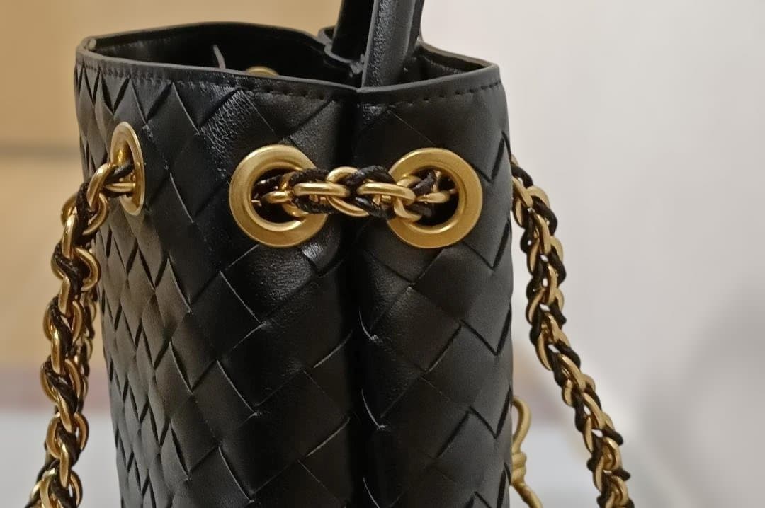 ボッテガヴェネタ アンディアーモ レザー 2WAY ショルダーバッグ ブラック