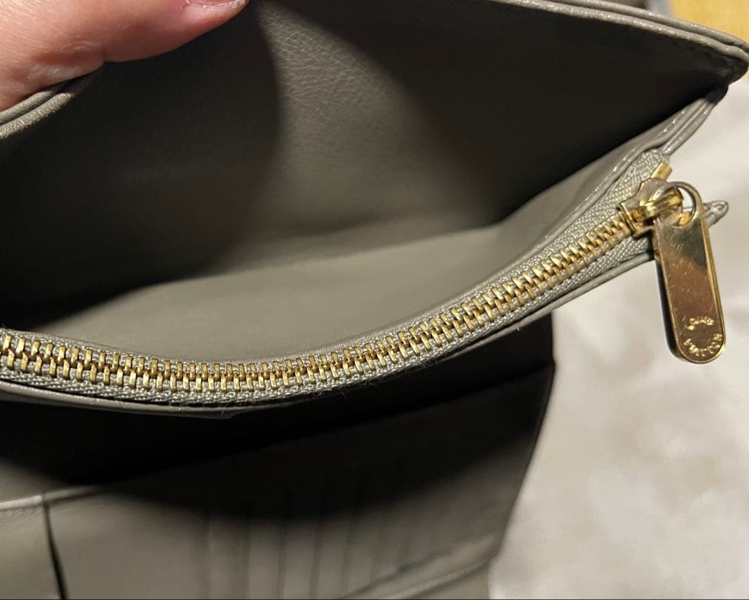 ルイ・ヴィトン ポルトフォイユ　グレー レザー 長財布