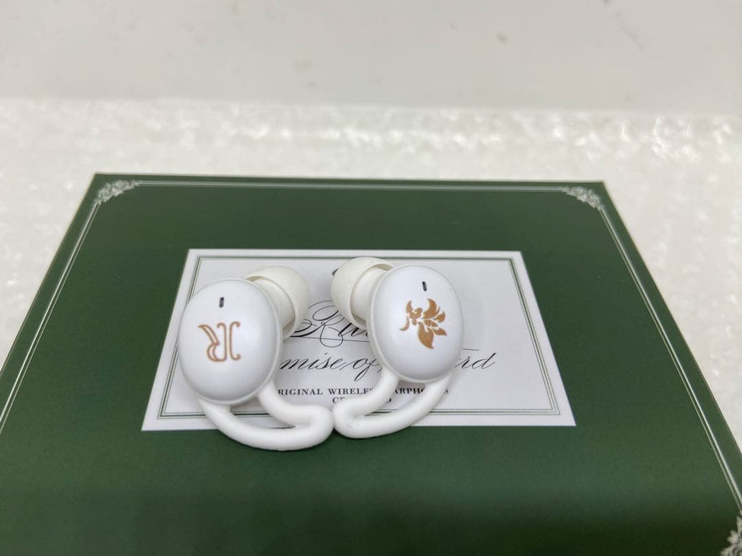 ⚫︎ ONKYO ワイヤレスイヤホン 魔法使いの約束　南の国 ルチルモデル