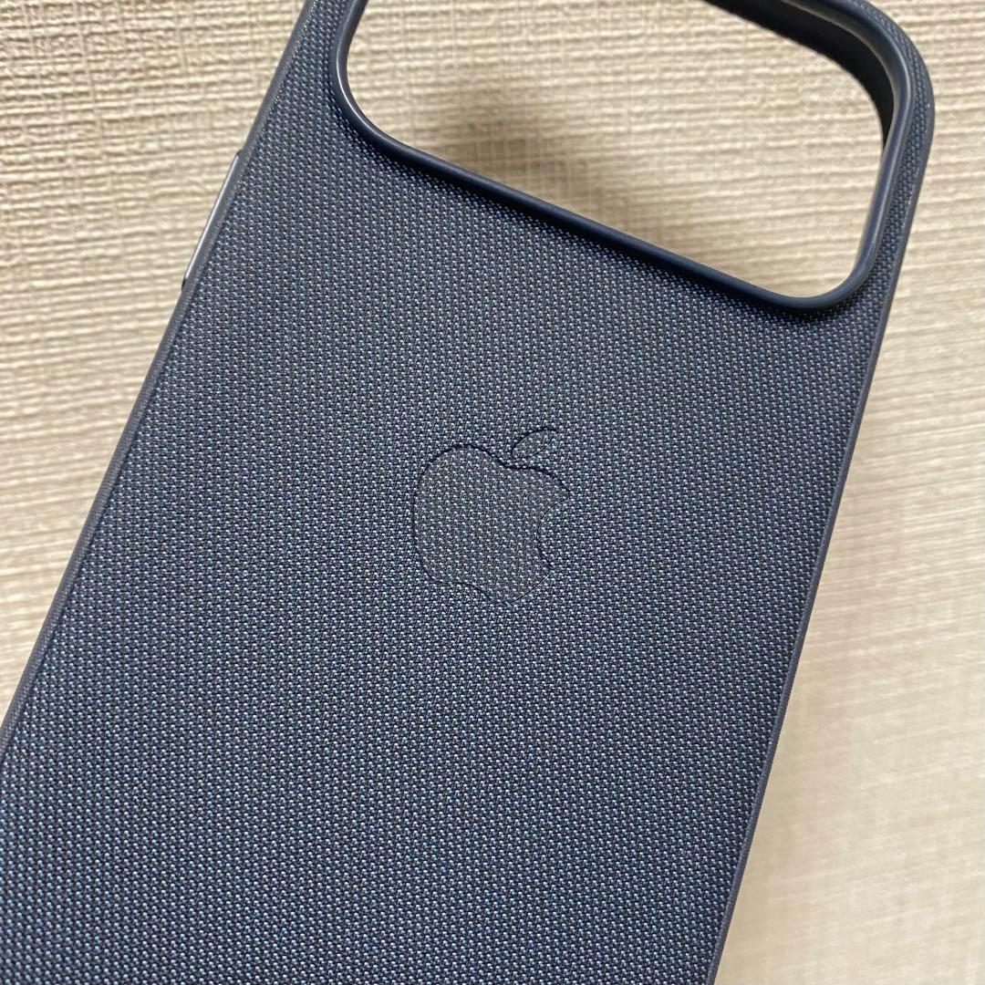 【純正】値下げ！iPhone 17 Pro テックウーブン ケース &ストラップ