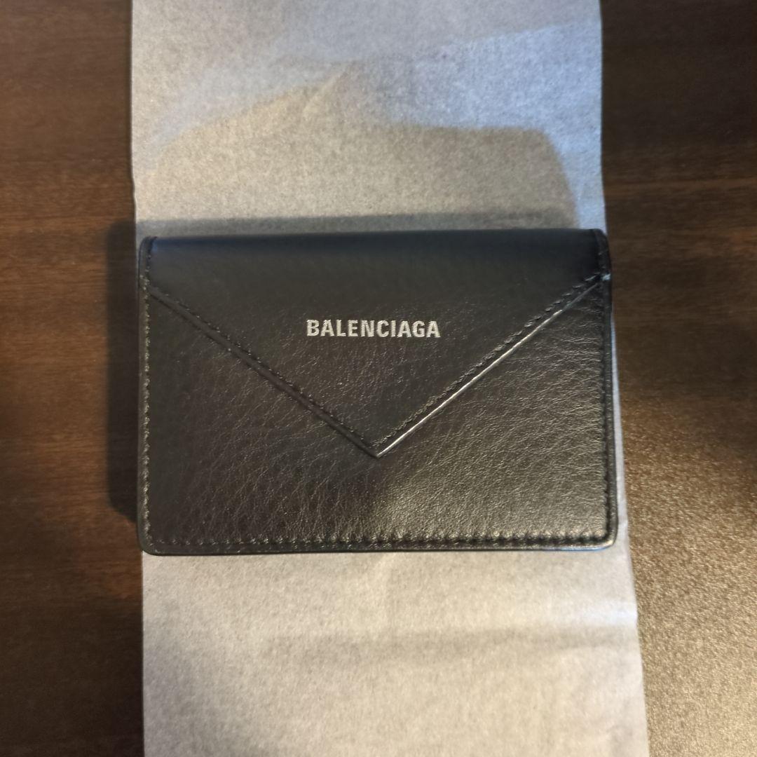 BALENCIAGA ブラックレザー名刺入れ　箱付き