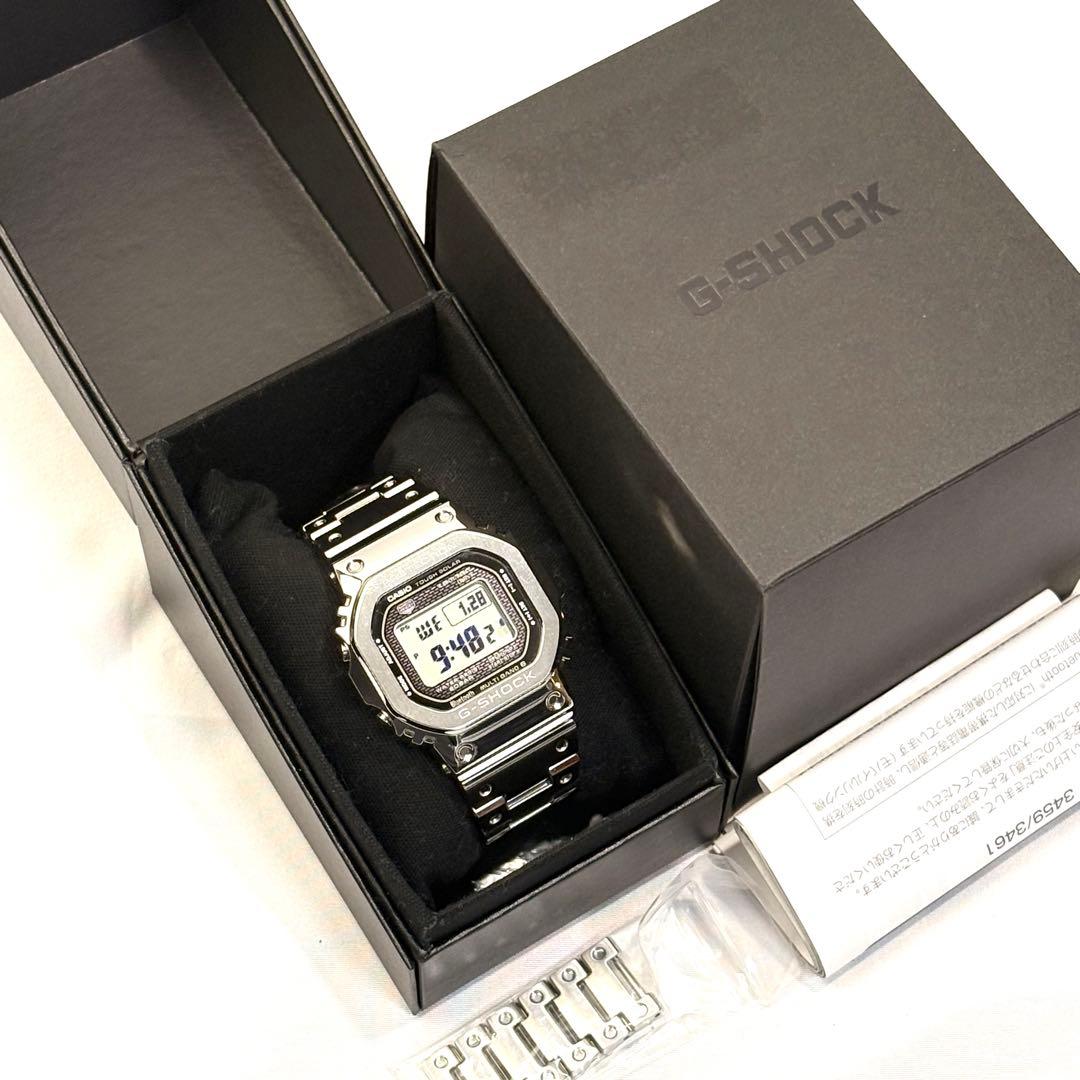 超美品 カシオ Gショック GMW-B5000D-1JF ソーラー デジタル