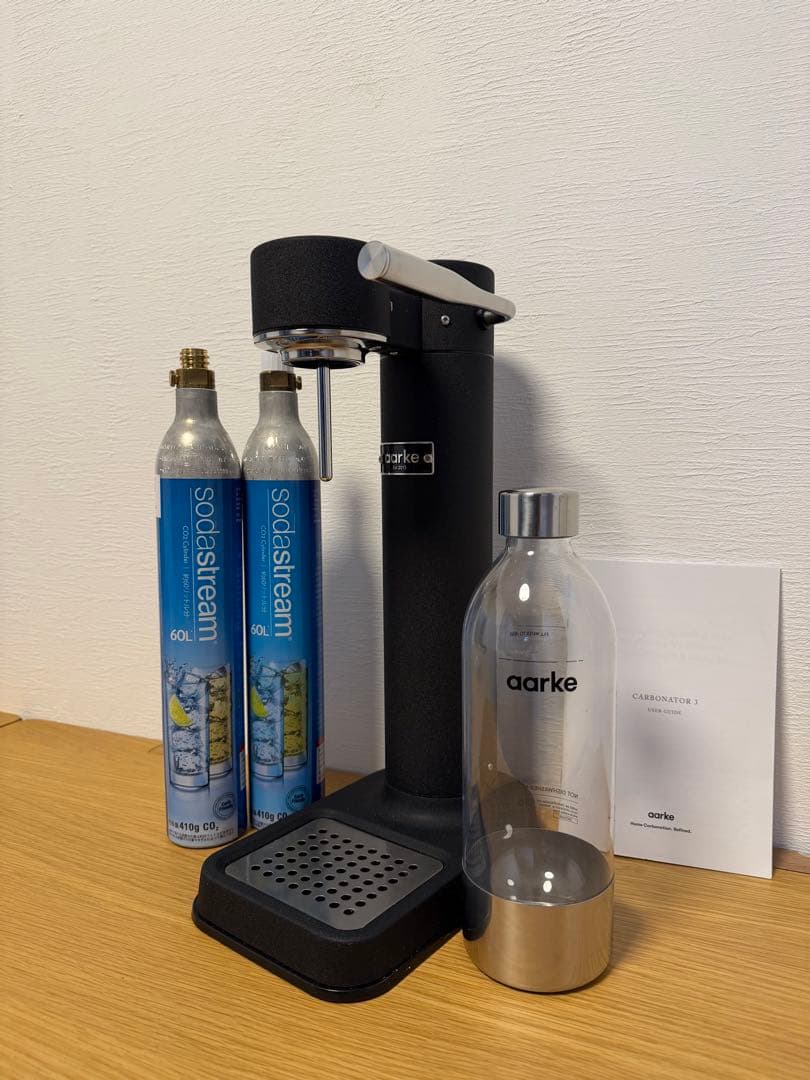 Aarke 炭酸水メーカー + SodaStream 専用ガスシリンダー付き