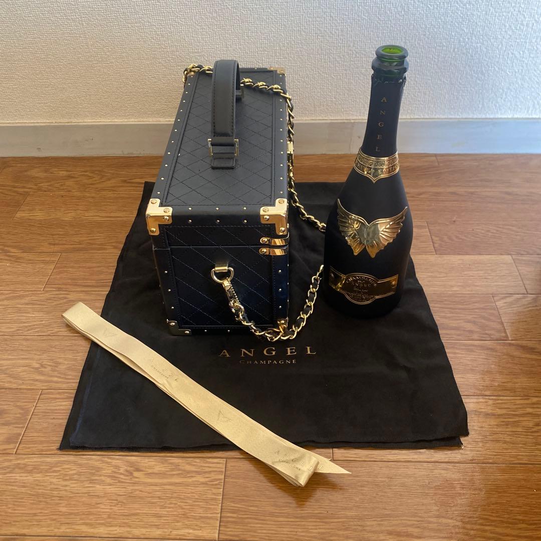 エンジェル シャンパン5th 5周年ケース　空き瓶　5周年限定クロス　リボン付き