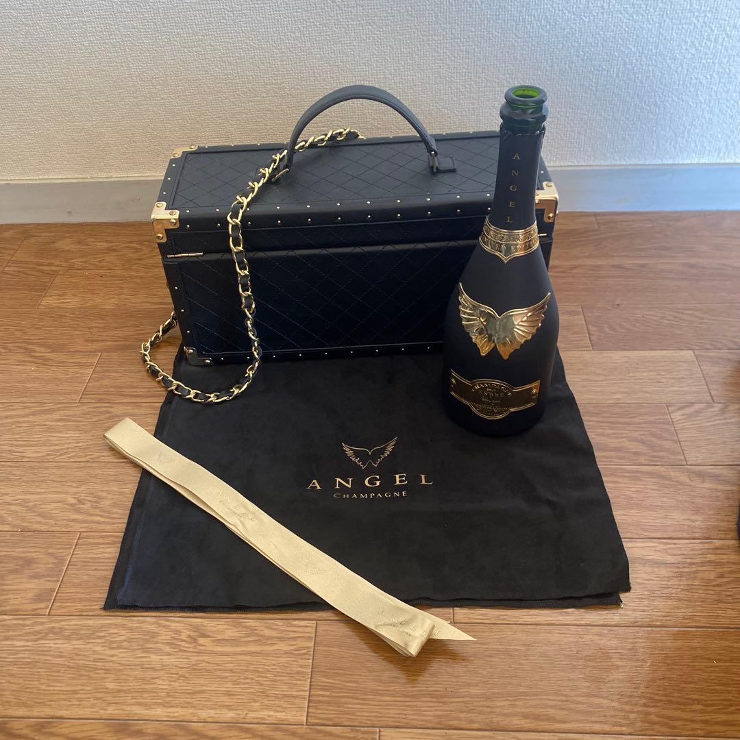 エンジェル シャンパン5th 5周年ケース　空き瓶　5周年限定クロス　リボン付き