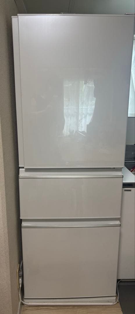 【美品】三菱冷蔵庫 MR-CX33H-W1 330L