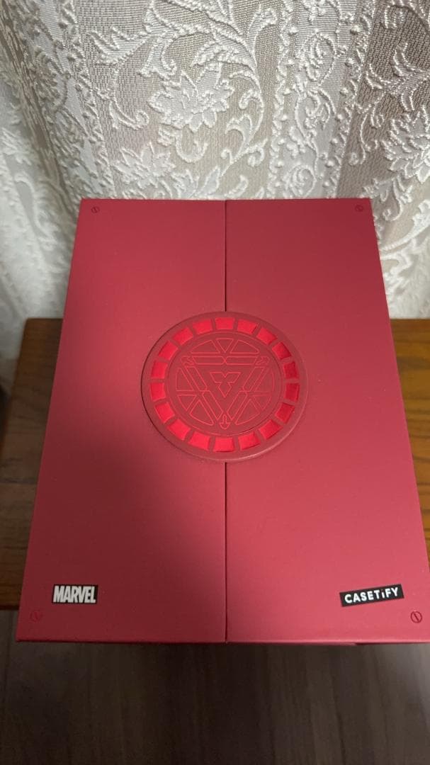 CASETiFY アイアンマンコラボ エアポッズケース AirPodsケース