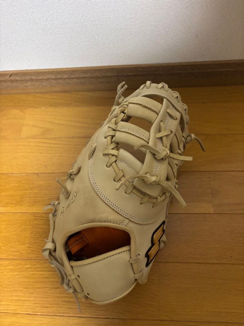 割ときれい！SSKのProedge 軟式ファーストミットです！