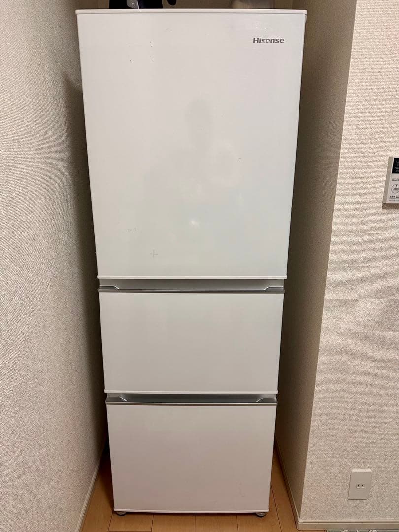 Hisense 冷蔵庫　HR-D2801W 3ドア　右開き　 2/24発送
