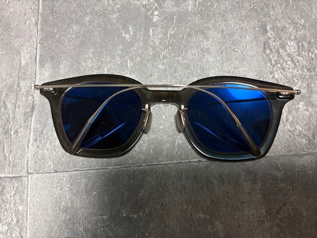 EYEVAN サングラス グレーフレーム ケース付