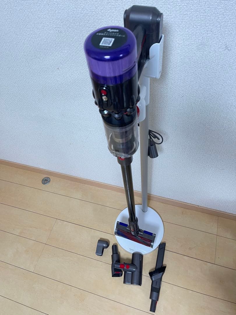 【美品】Dyson Micro 1.5kg掃除機スタンド付き