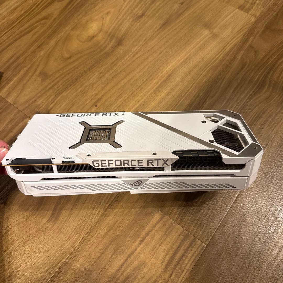 グラフィックボード・グラボ・ビデオカード [ASUS] ROG STRIX RTX3080 O10G WHITE