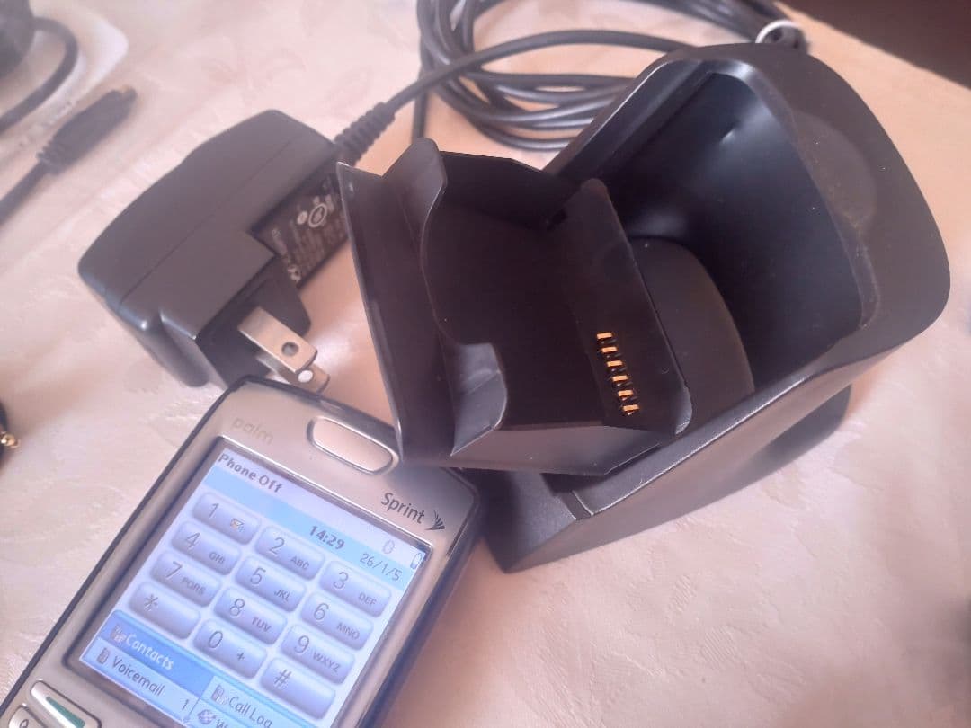 【廃盤品】Palm Treo 755p （Sprint）