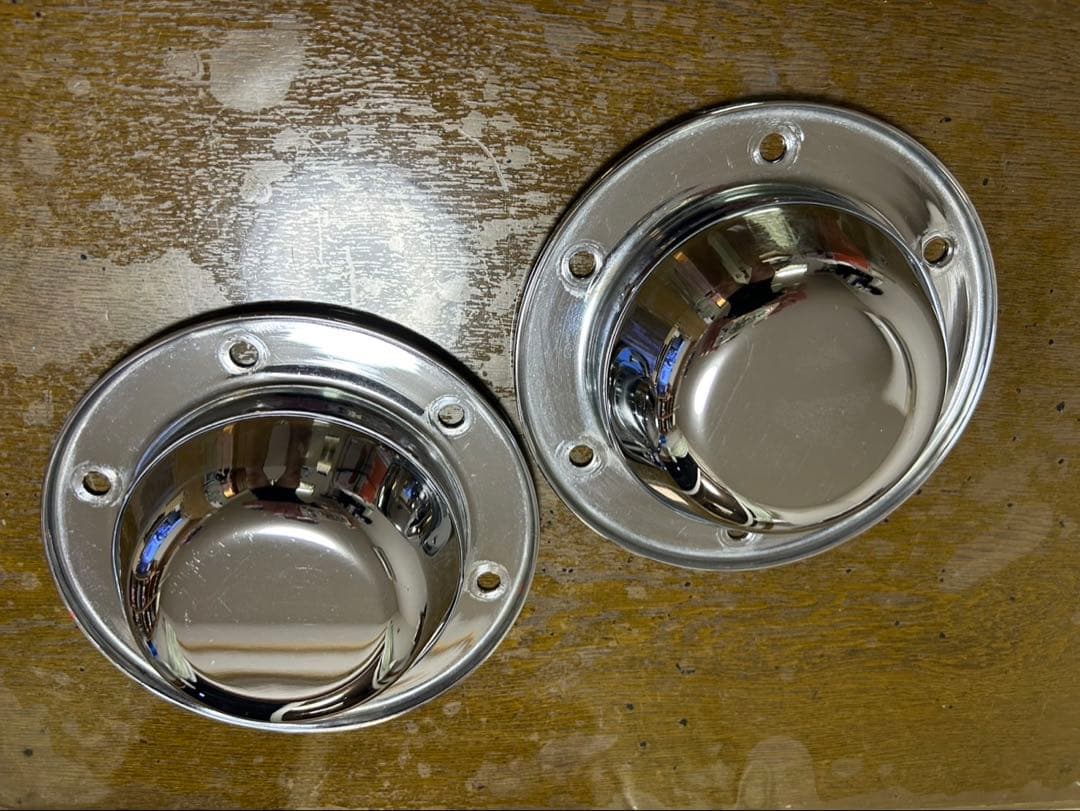 日産ビックサム　メッキ　フロント　ハブ