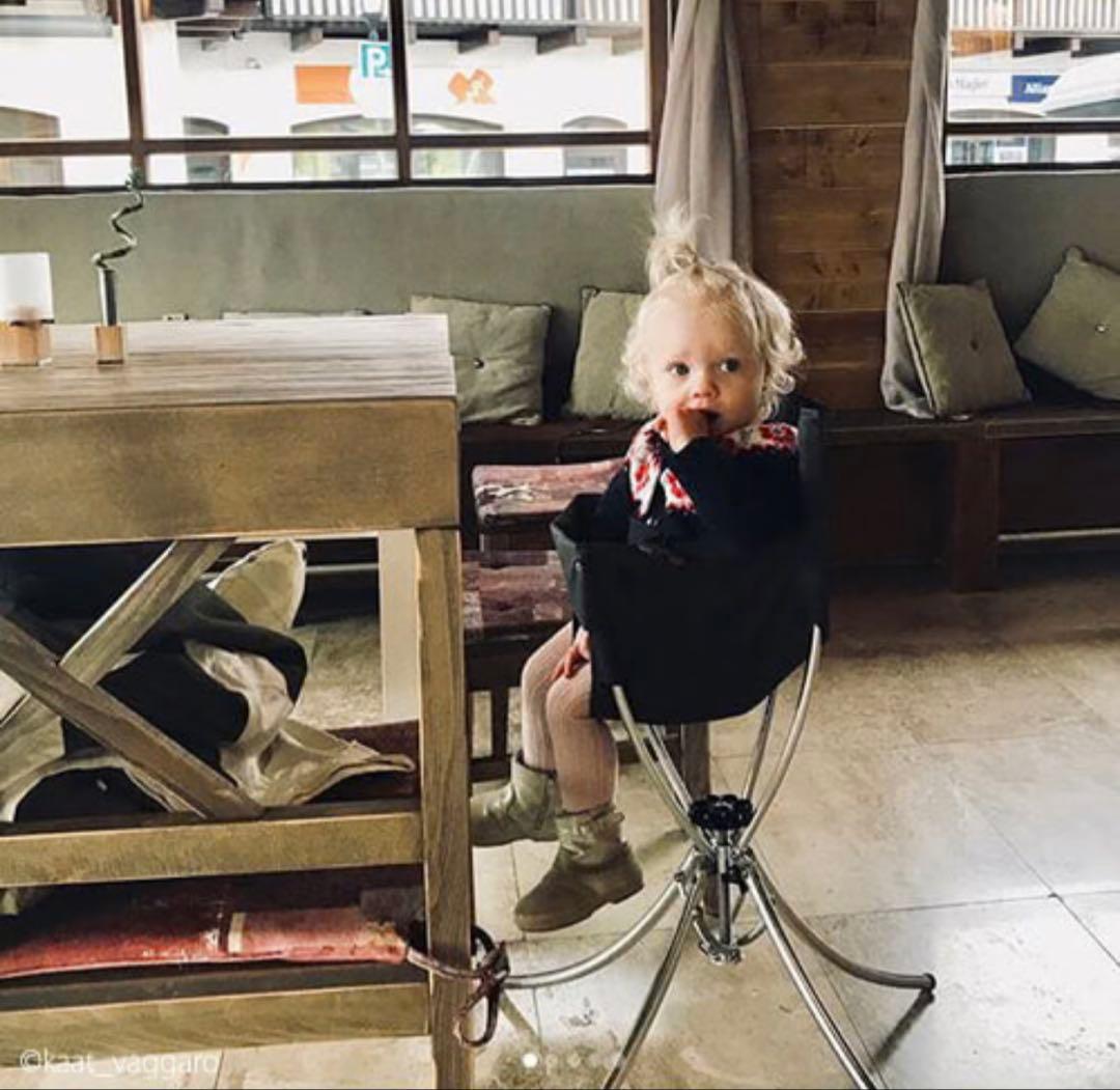 りんご/vaggaro（ヴァガロ）｜持ち運びやすい折りたたみスリーウェイ