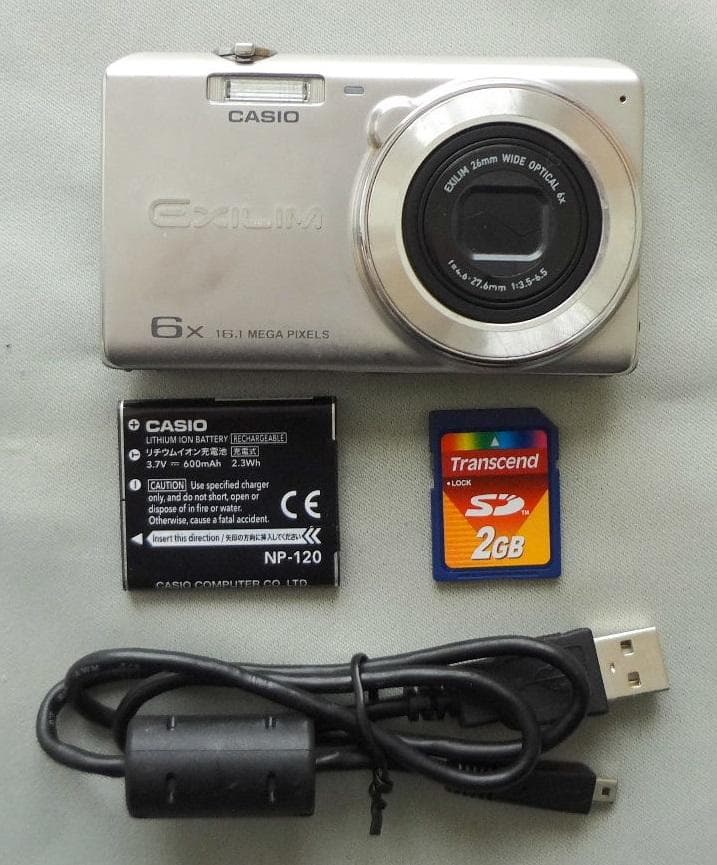 CASIO カシオ EXILIM EX-Z780 コンパクトデジタルカメラ