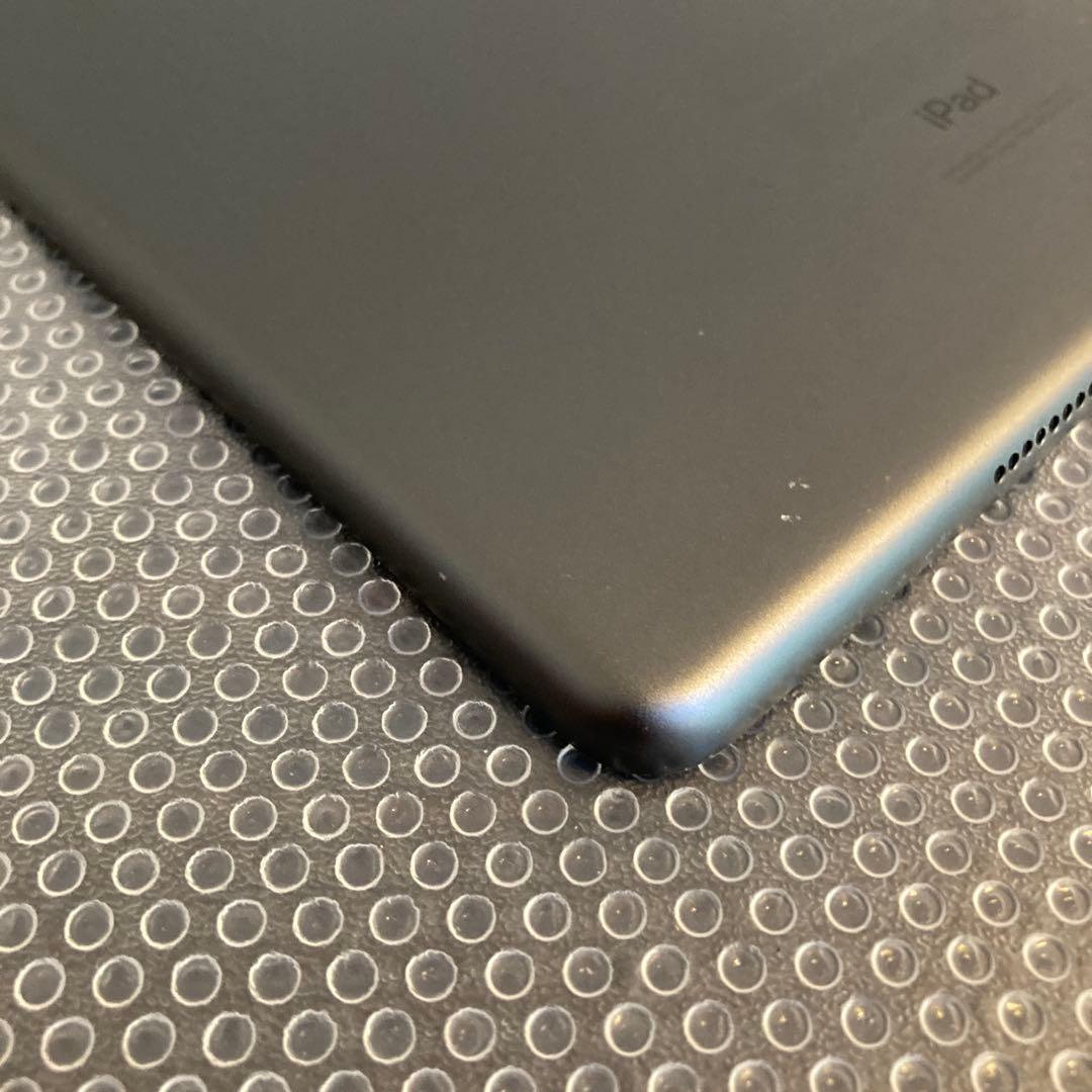 3398【早い者勝ち】iPad7 第7世代 32GB WIFIモデル☆