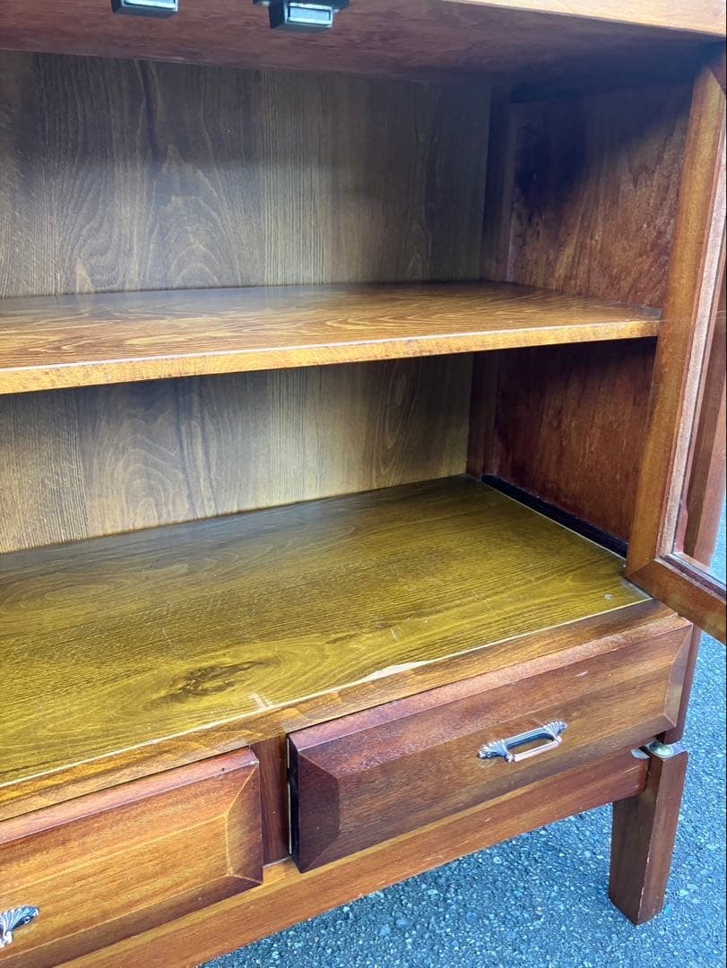 昭和　レトロ　古家具　ガラス戸　木製キャビネット　食器棚　サイドボード　本棚