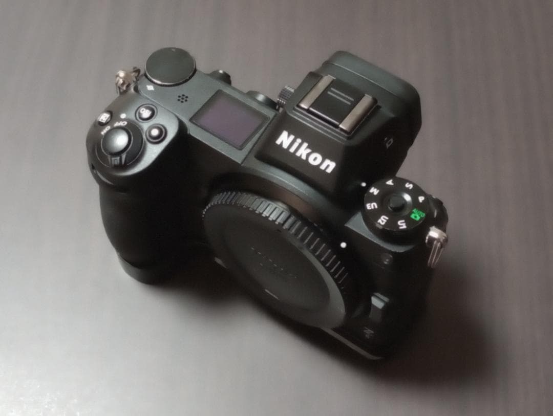 Nikon Z6 ボディ【ショット数24209、XQD120GB付、防湿庫保管】