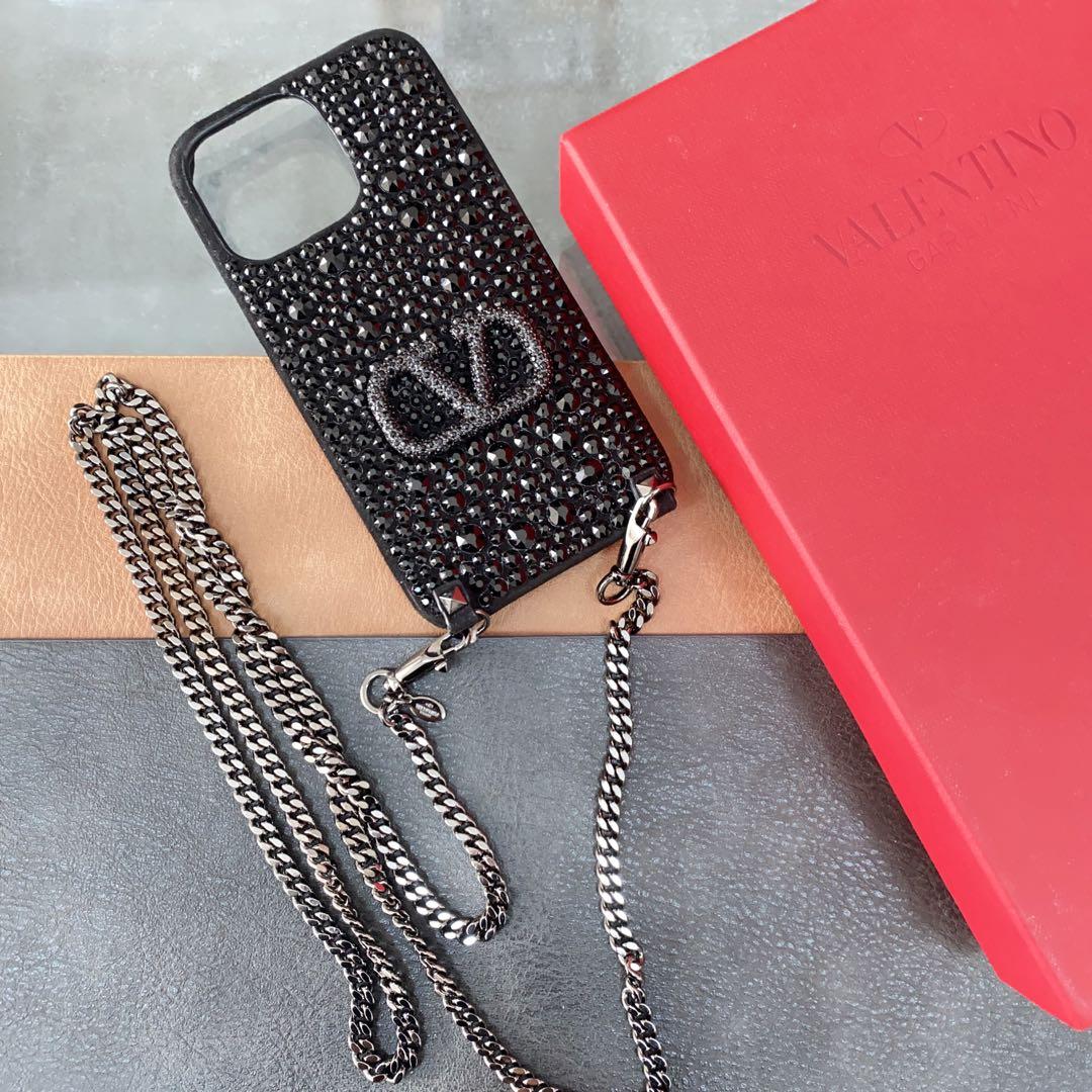 残り１【新品】VALENTINO ラインストーン iPhone スマホショルダー