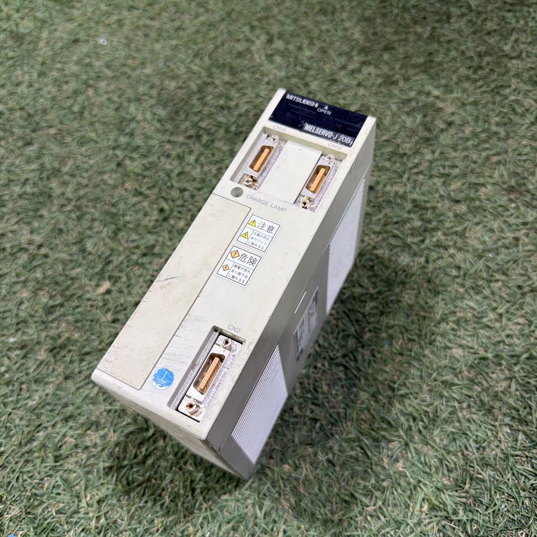 Mitsubishi d MR-J20B 200W 動作保証