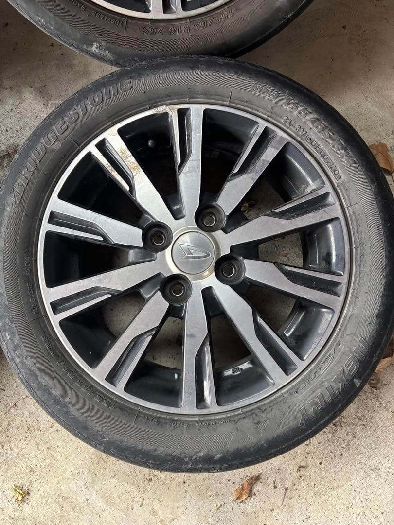 14インチ ホイール　ダイハツ　純正