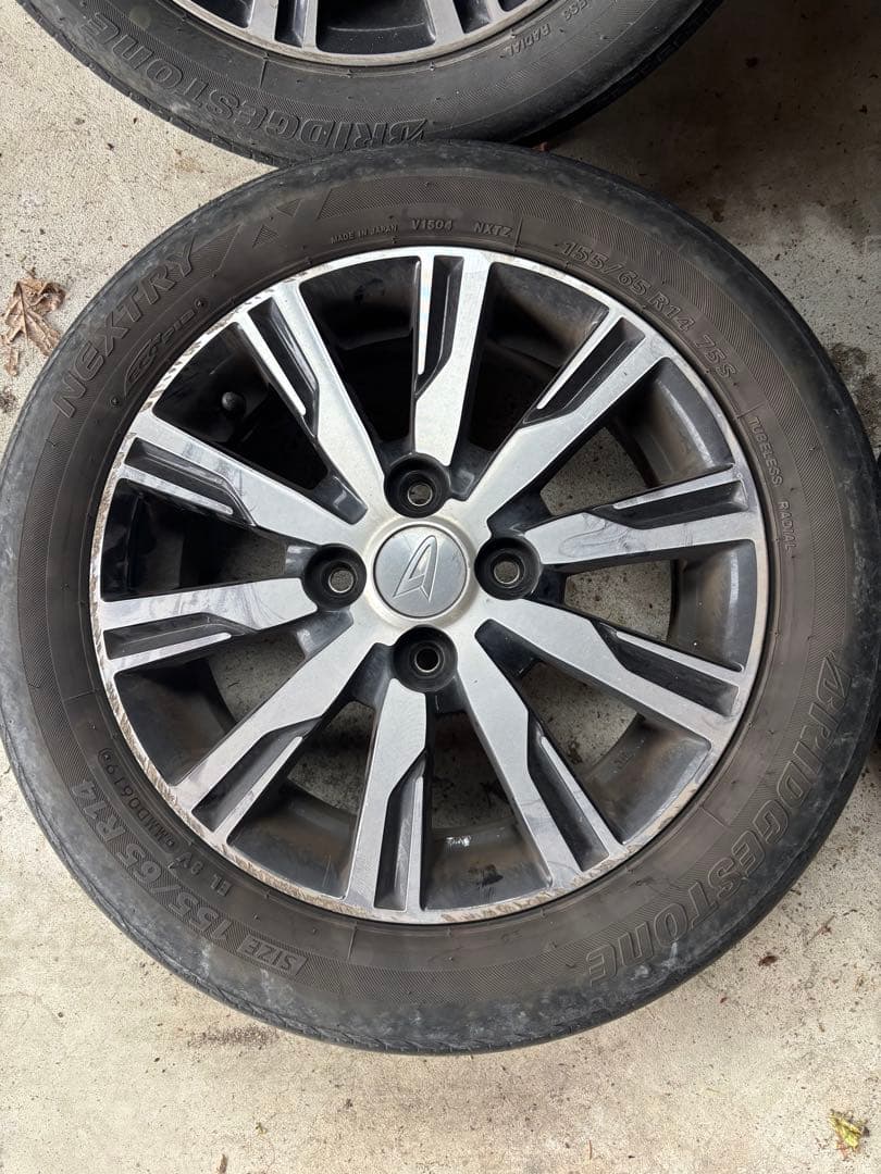 14インチ ホイール　ダイハツ　純正