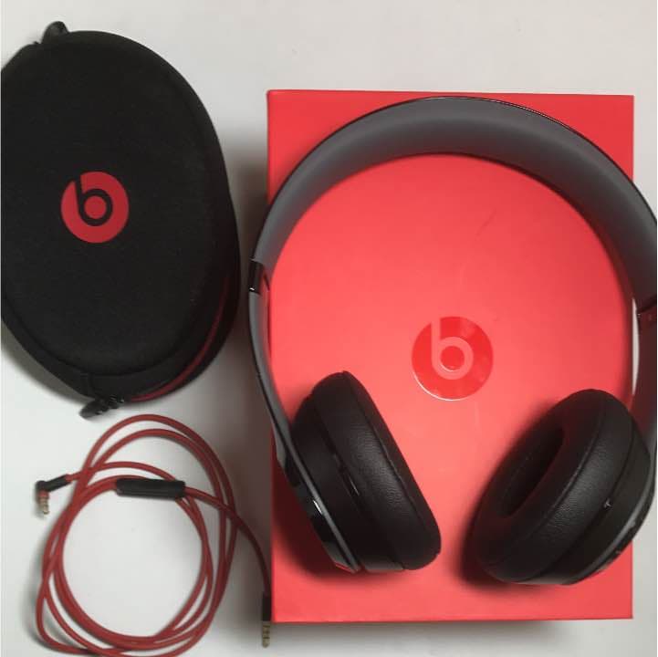 Beats Solo2 オンイヤーヘッドフォン B0518