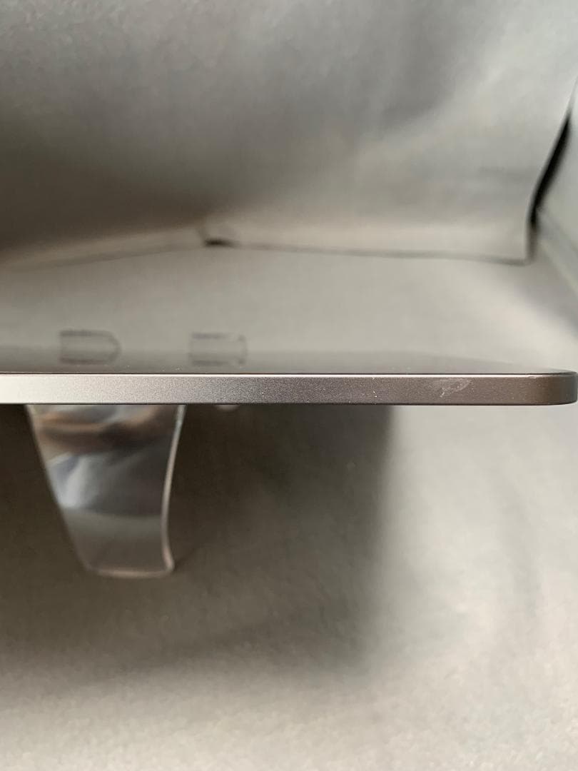 中古 iPad Pro 12.9インチ 第3世代 256GB Wi-Fi版