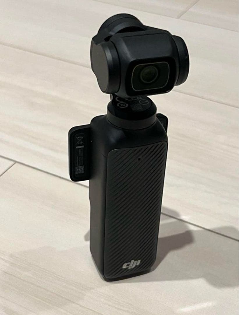 DJI Osmo Pocket 3 ＋ 純正ミニ三脚