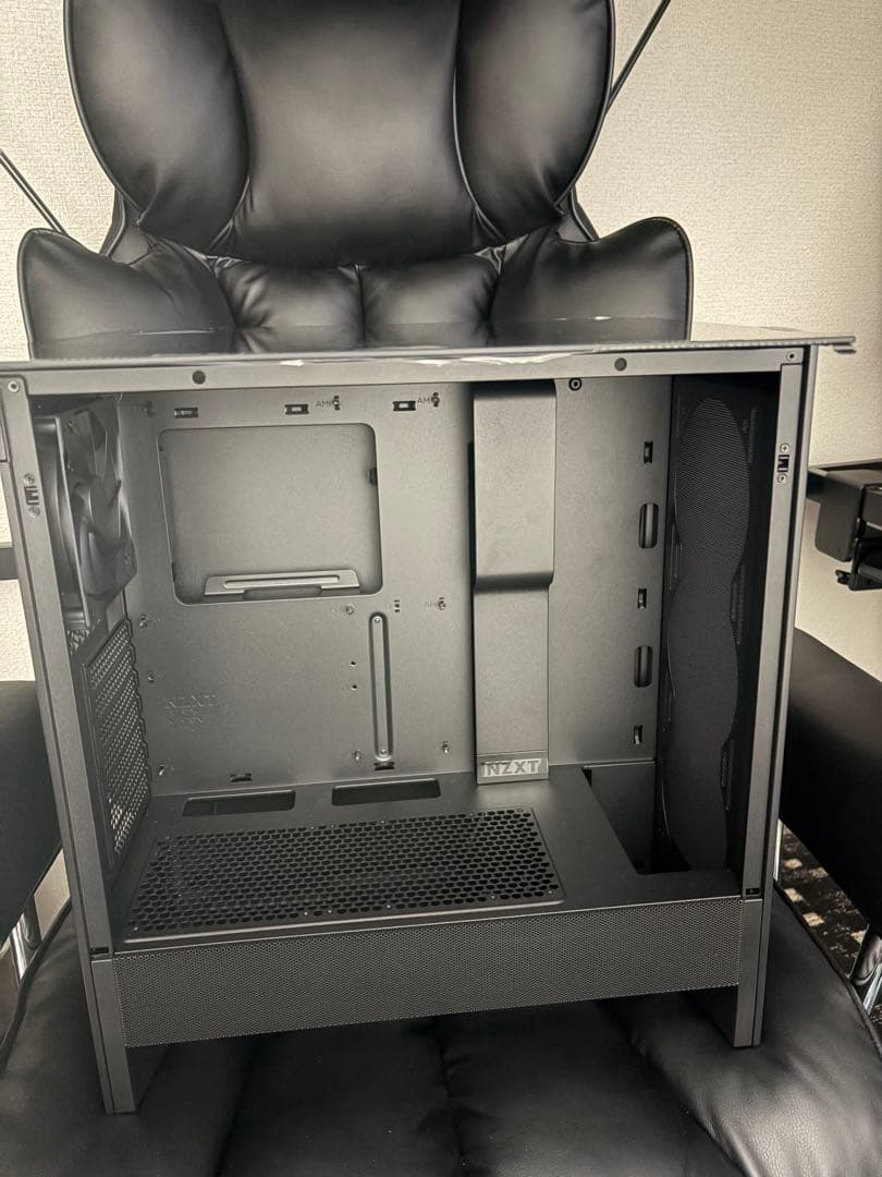 NZXT H5 Flow v2 Blackケース✖︎1 A850電源ユニット✖︎1