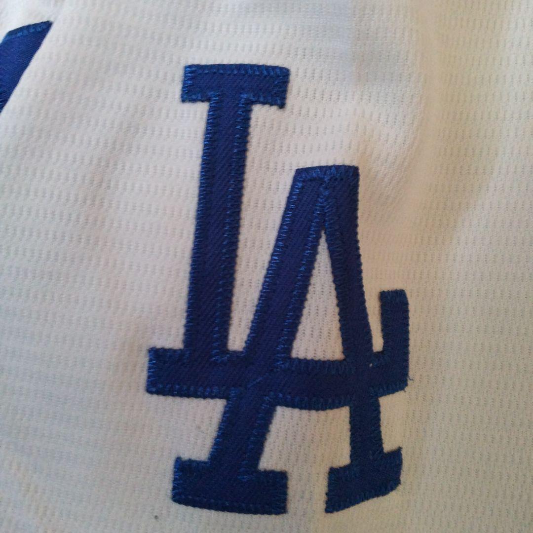 ぱ*ん様 Nike Dodgers ユニフォーム 17 白