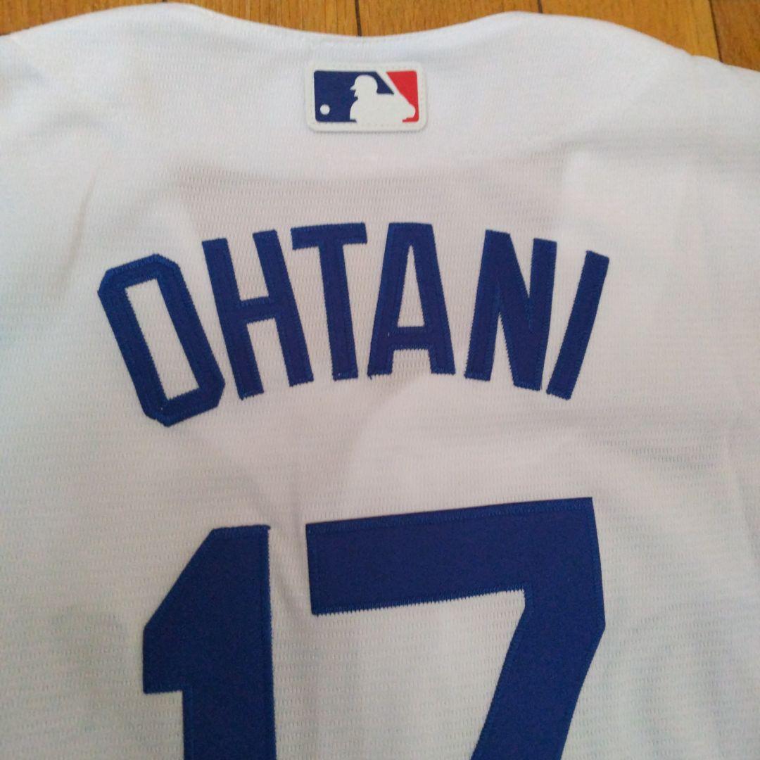 ぱ*ん様 Nike Dodgers ユニフォーム 17 白