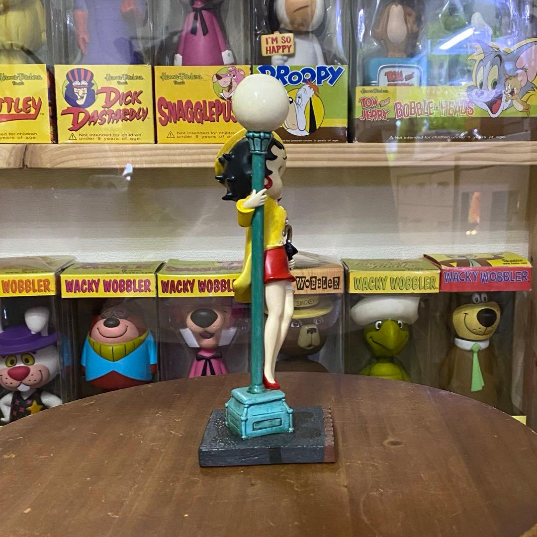 BETTY BOOP ベティブープ ベティちゃん 雨に唄えば フィギュア