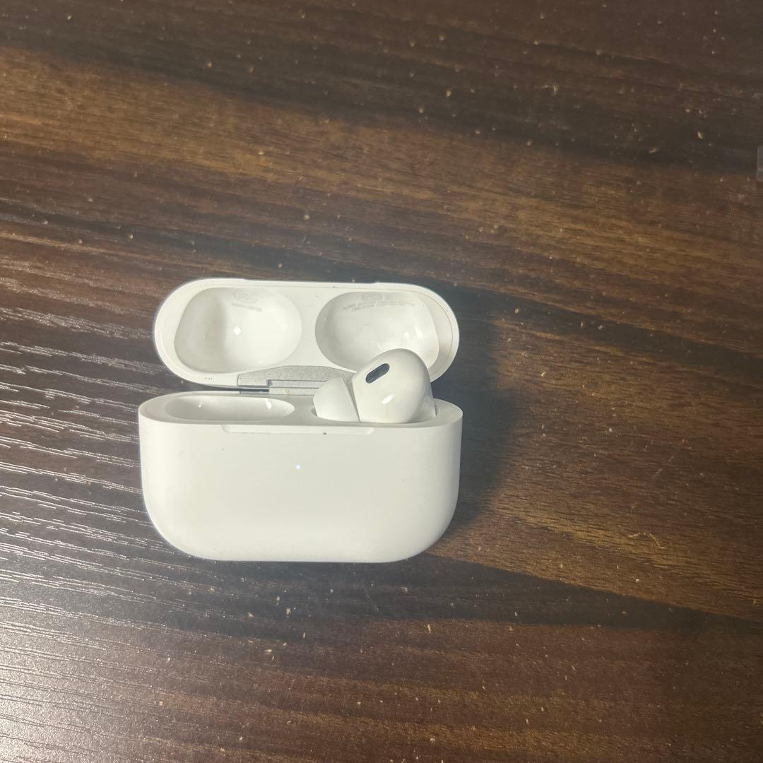 【SHIN5】　　airpods pro2 右　充電ケース
