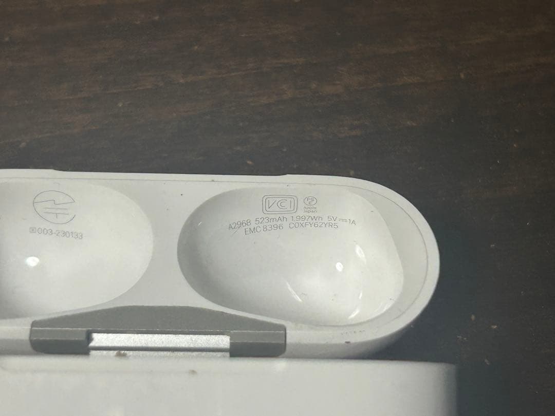 【SHIN5】　　airpods pro2 右　充電ケース