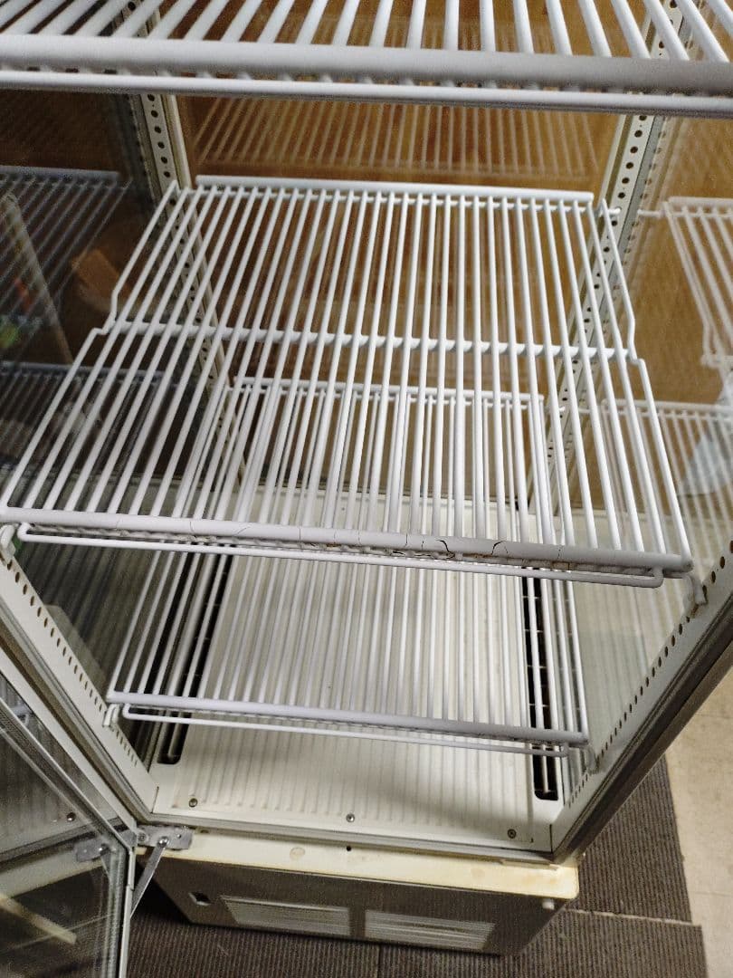 e*o様 サンヨー　冷蔵ショーケース SSR-280N