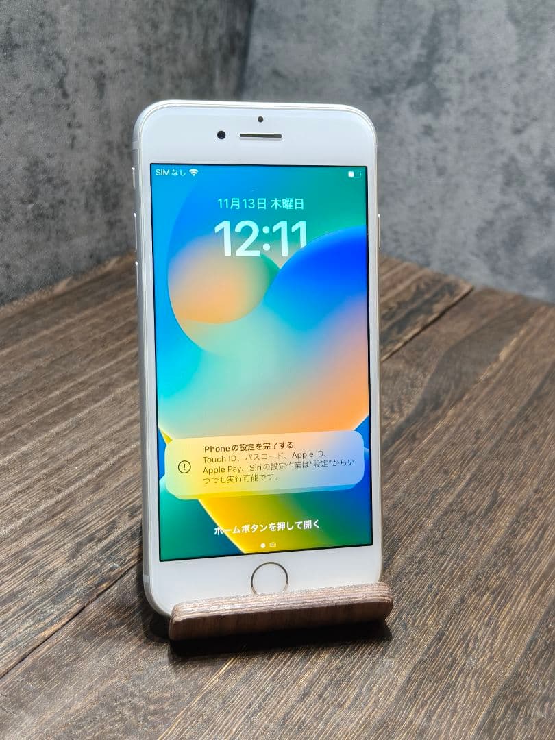 美品 iphone8 64GB SIMロック解除済み スマホ