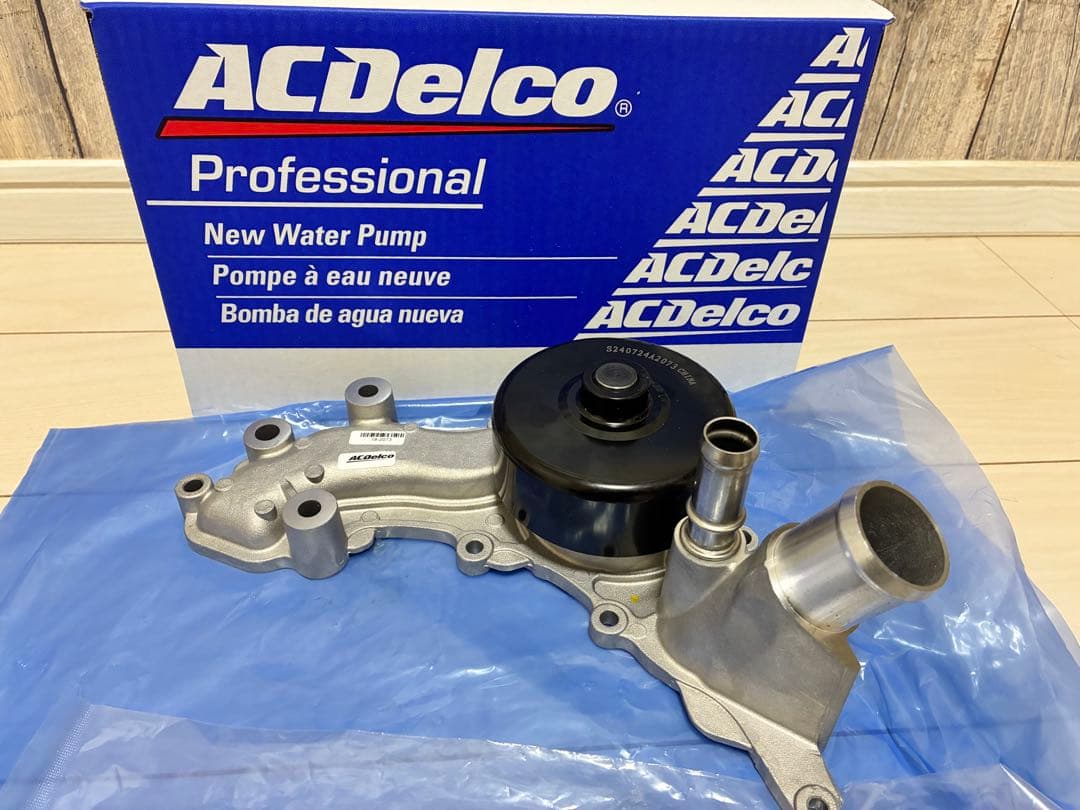 JEEP JKラングラー JK36ウォーターポンプ ACDelco
