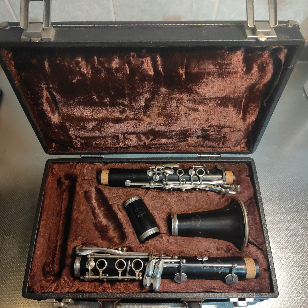 ビッフェ-クランポン木製クラリネット ケース付きタンポ、コルク交換済み