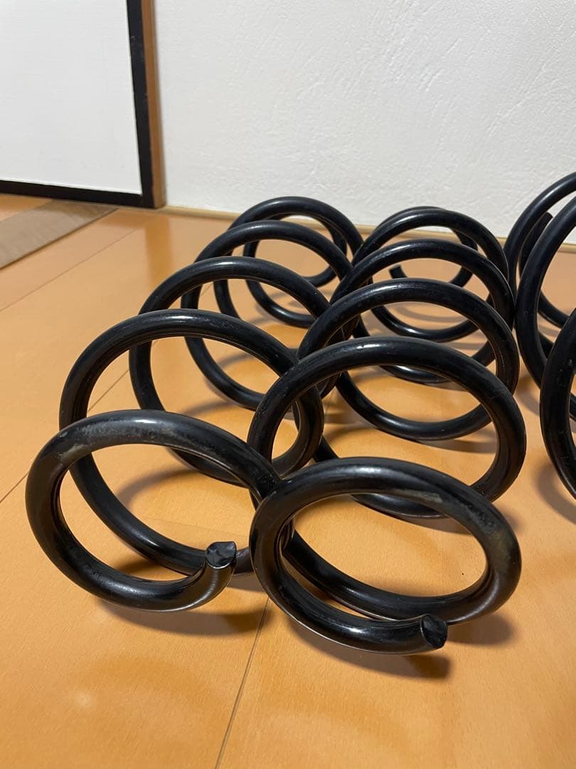 50プリウス後期　純正サス