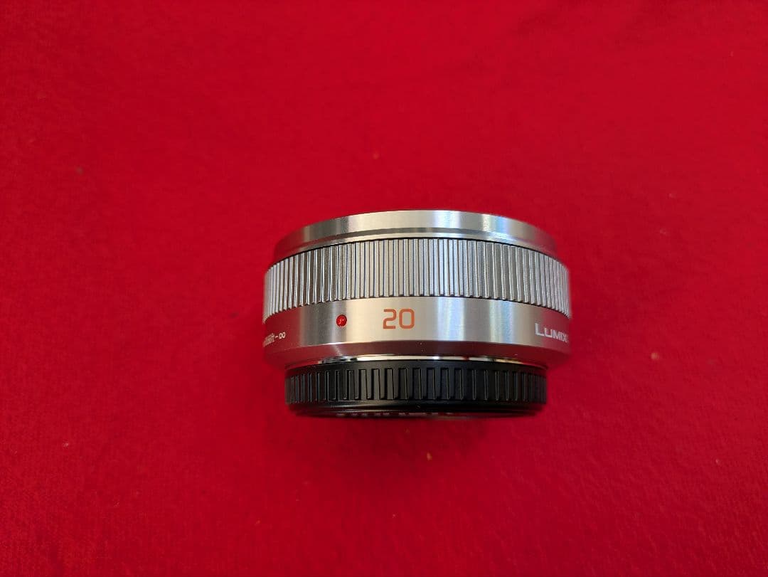 LUMIX G 20mm f/1.7 レンズシルバー