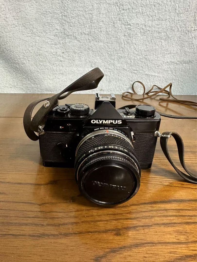 OLYMPUS オリンパス　OM-1