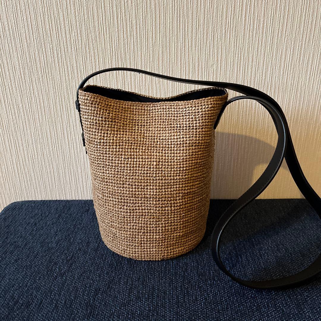 北欧暮らしの道具店 ラフィアのショルダーバッグ