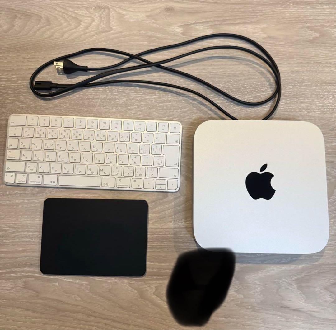 Mac mini m2 16g256キーボード、マジックマウス、トラックパッド