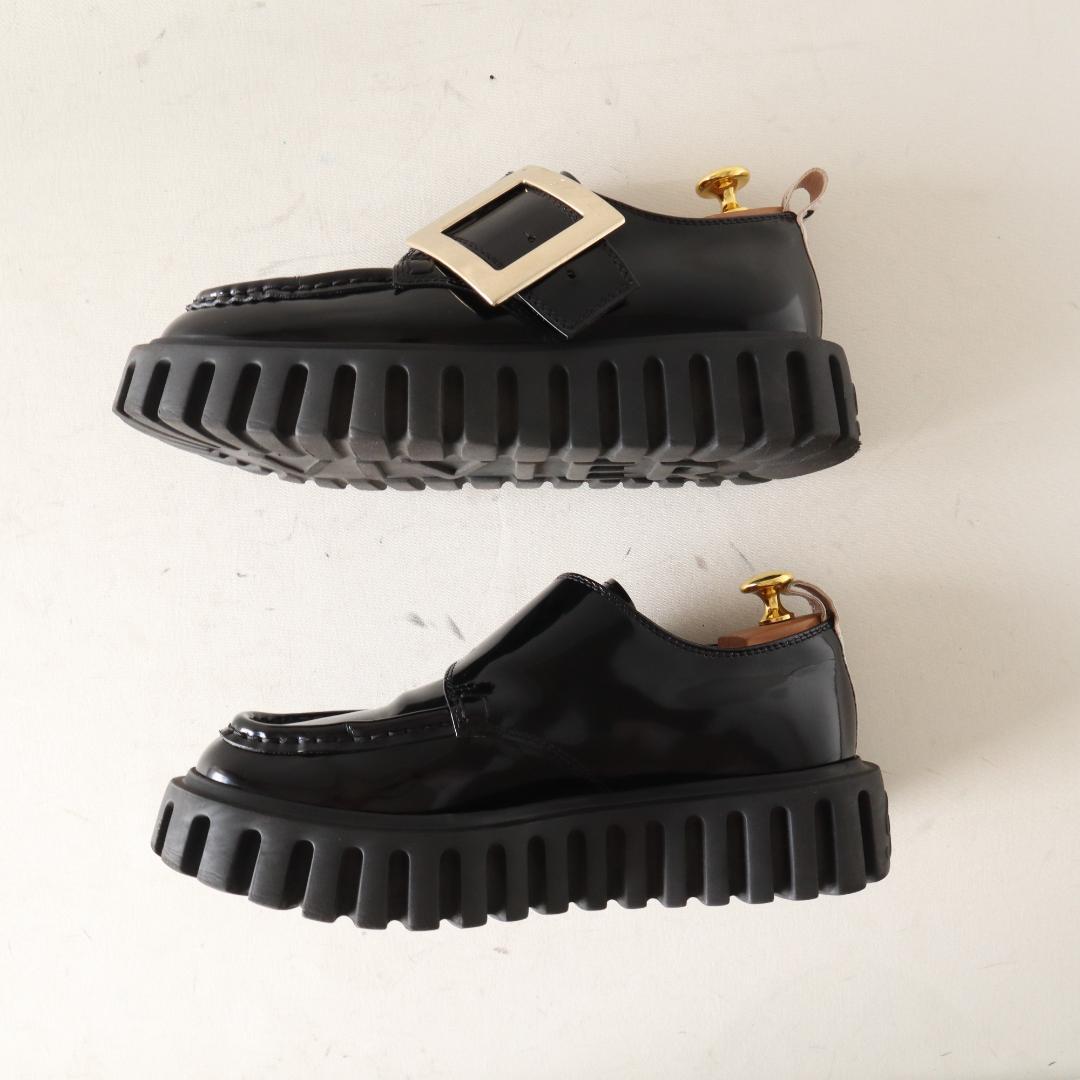 ロジェヴィヴィエ ヴィヴゴーシック厚底　黒エナメルローファー 37 24cm