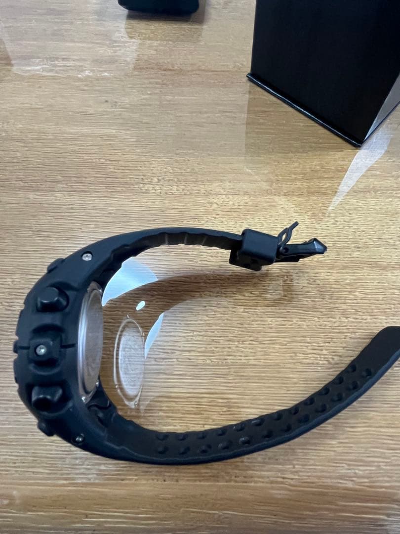 カシオG-SHOCK GA-V01