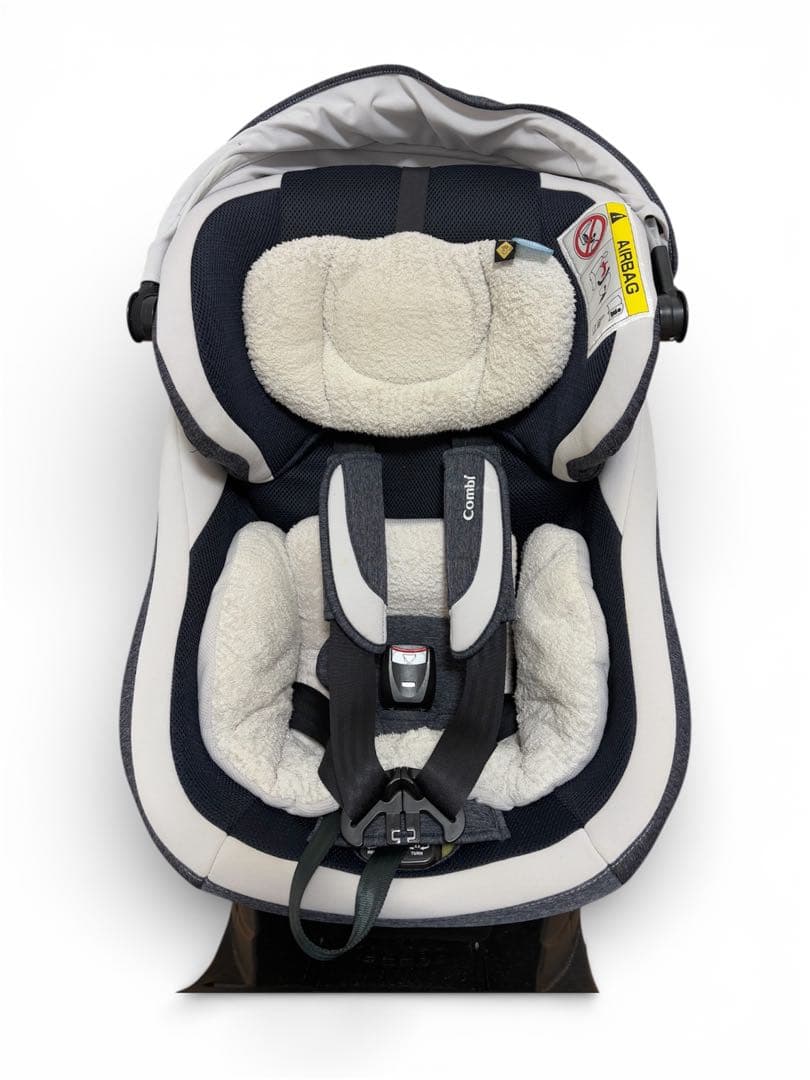 【美品】Combi クルムーブ エッグクッションISOFIX 回転式