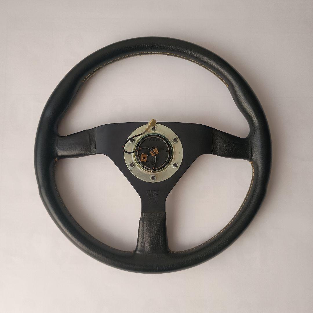 MOMO モモ ヴェローチェ　momo corseホーンボタン