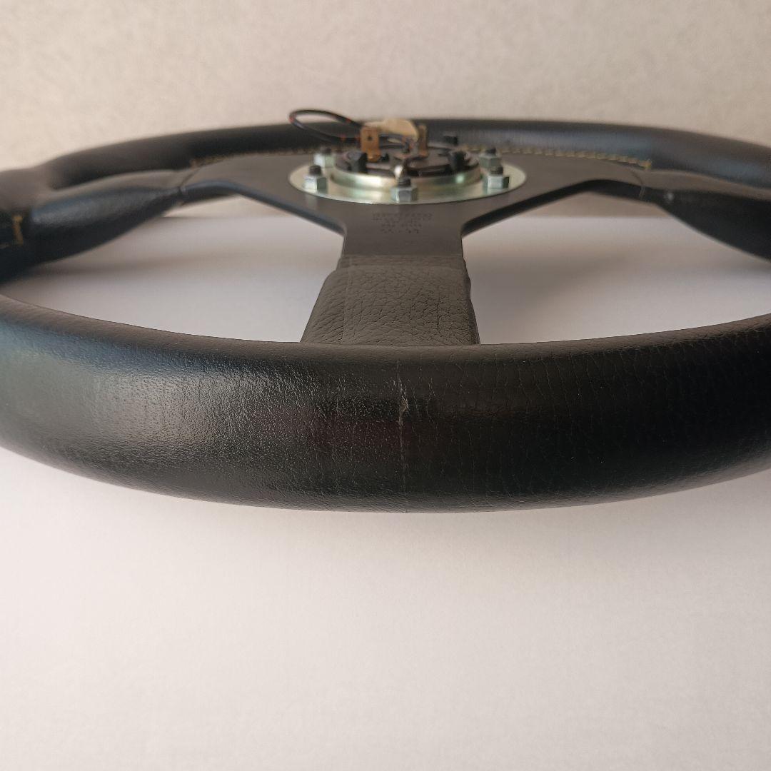 MOMO モモ ヴェローチェ　momo corseホーンボタン